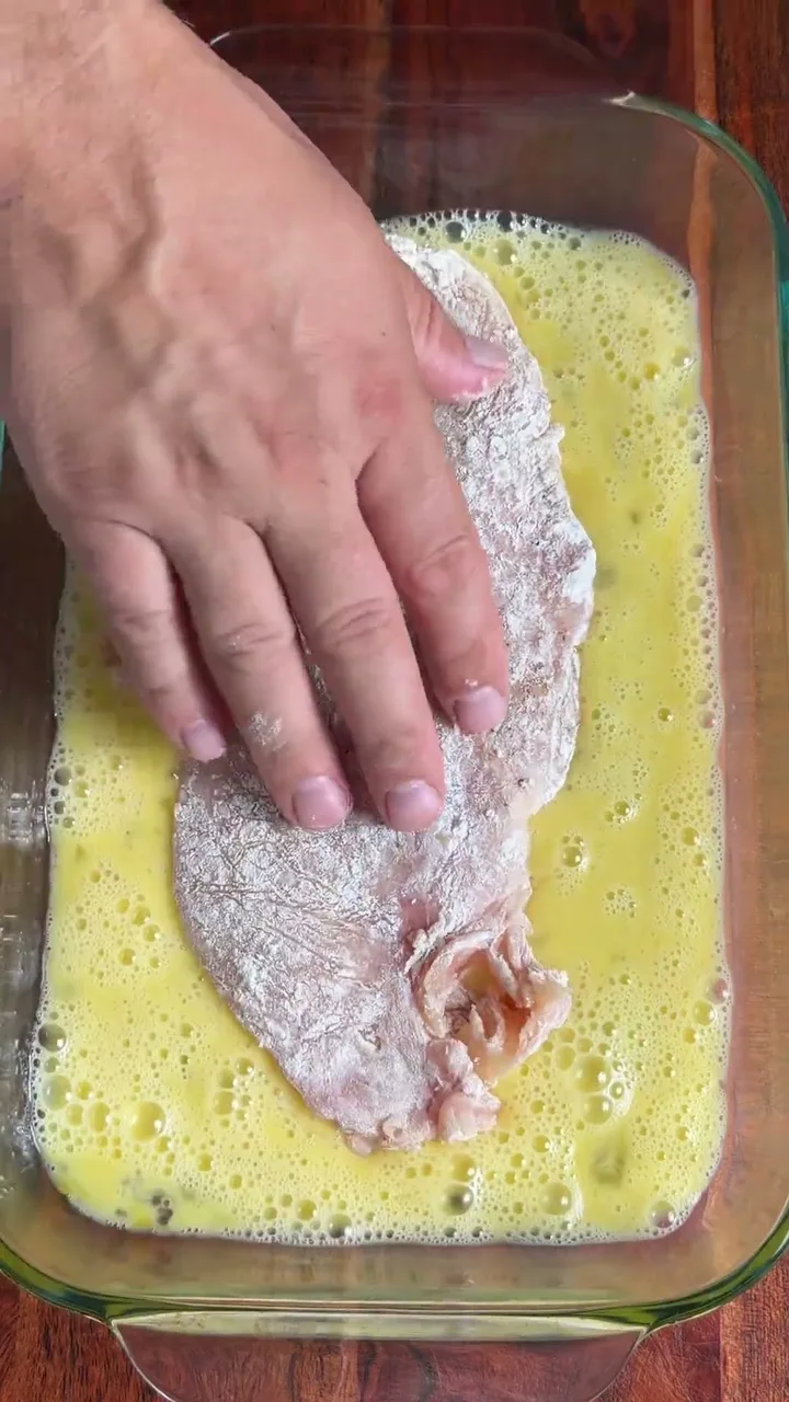 Сендвіч із куркою парміджано