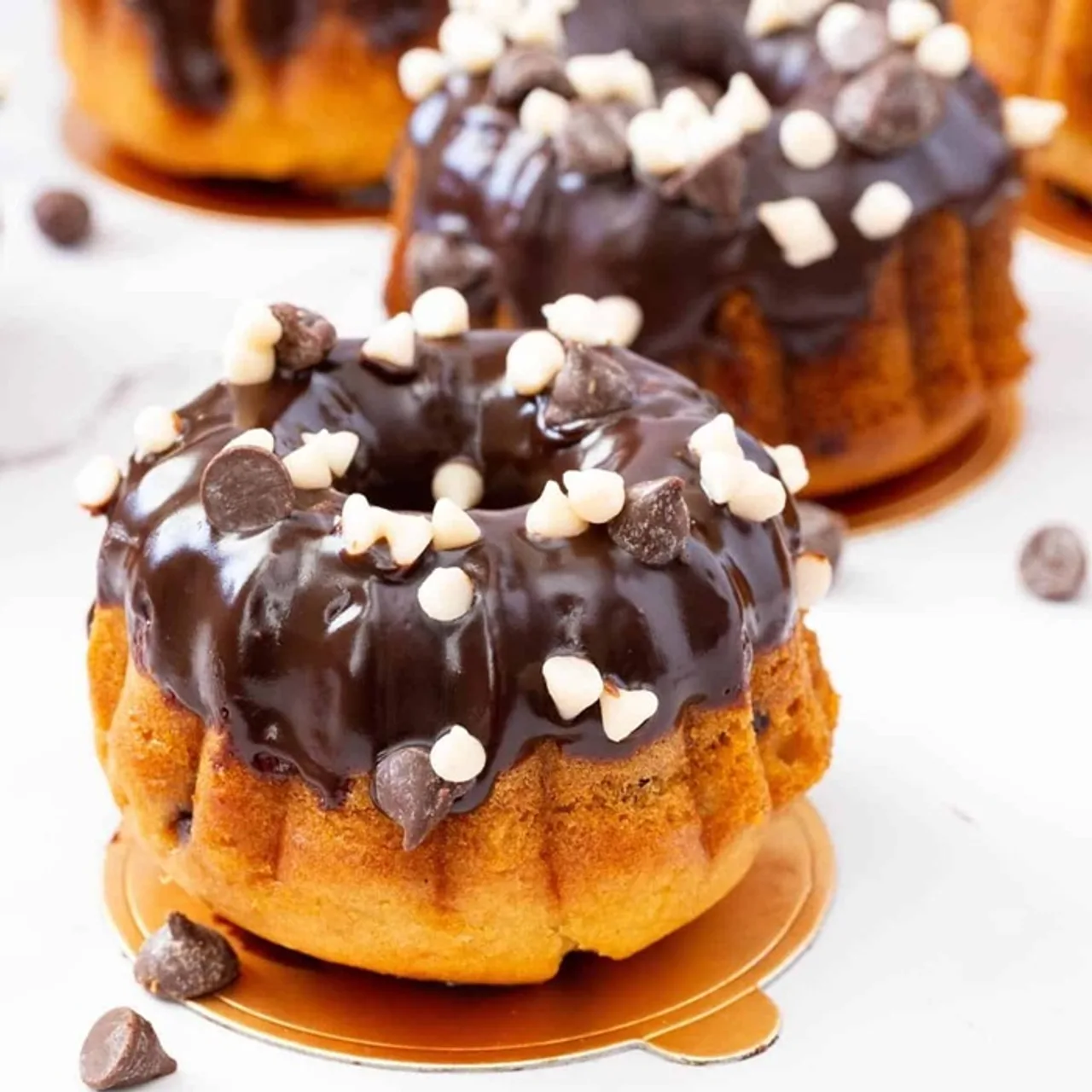 Mini bundt cakes