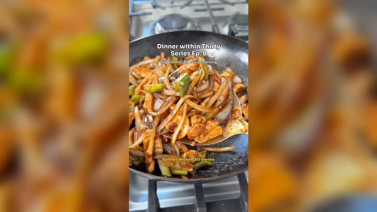 Смажена курка з чорним перцем