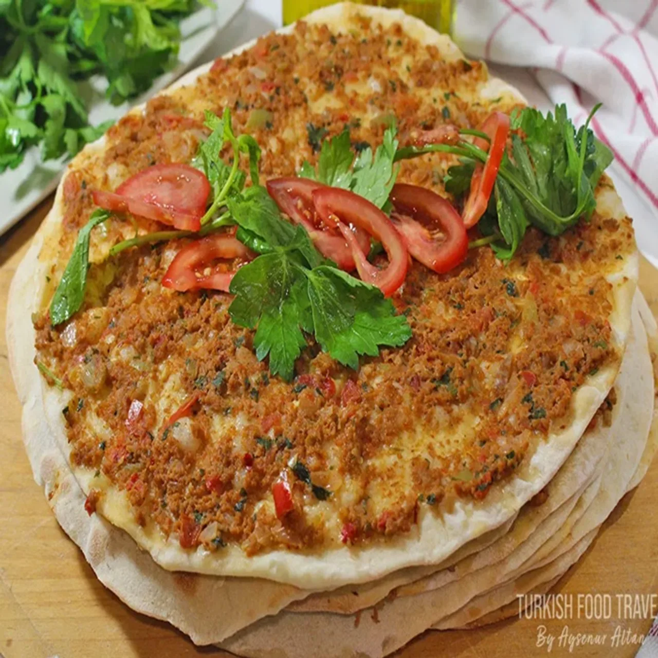 Turkish lahmacun