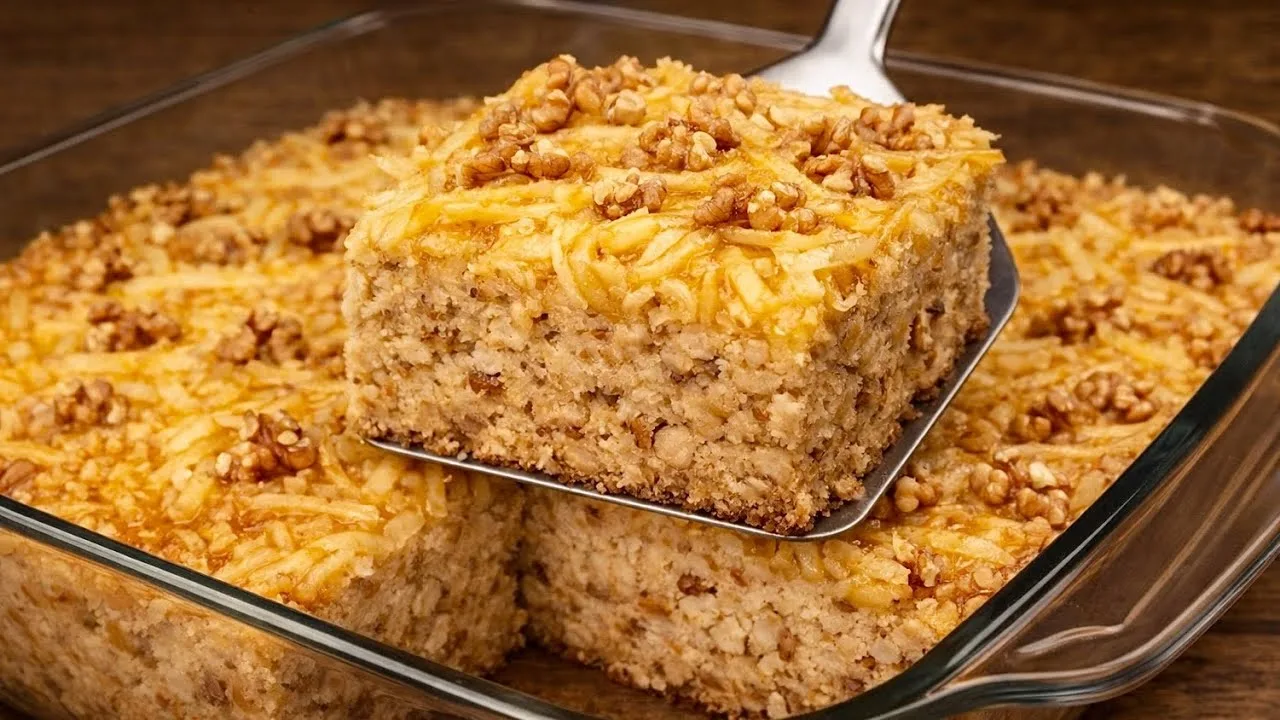 Овочевий торт з овсянкою, яблуками та бананами